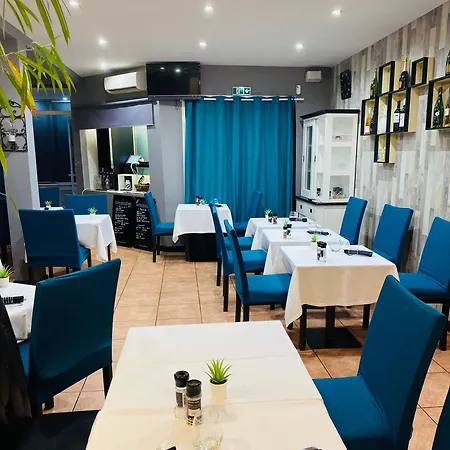 & Gil De France Cap D'agde Hotel