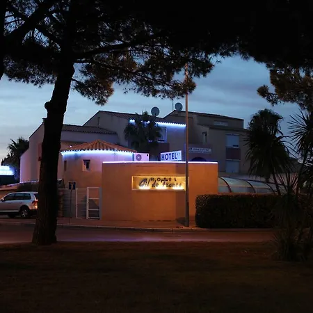 & Gil De France Cap D'agde Hotel