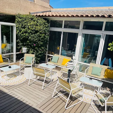 & Gil De France Cap D'agde Szálloda Agde